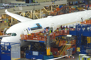 boeing calling back retires to fix 737 production snags